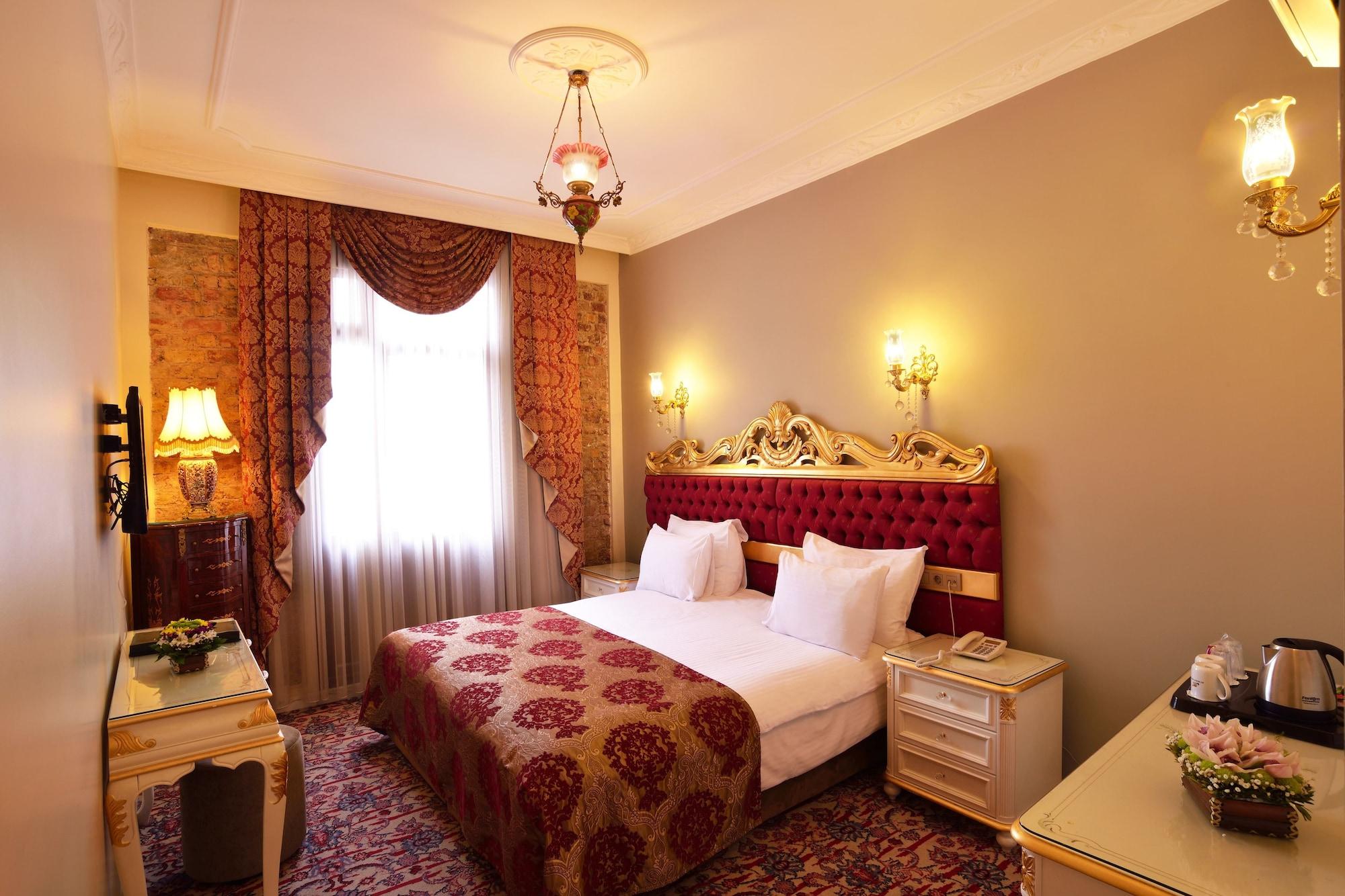 By Murat Crown Hotel Taksim Estambul Exterior foto