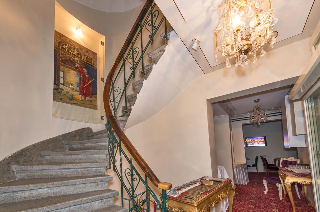By Murat Crown Hotel Taksim Estambul Exterior foto