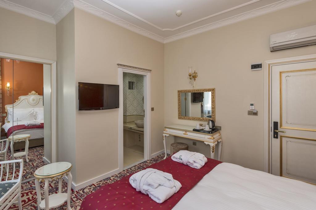 By Murat Crown Hotel Taksim Estambul Exterior foto
