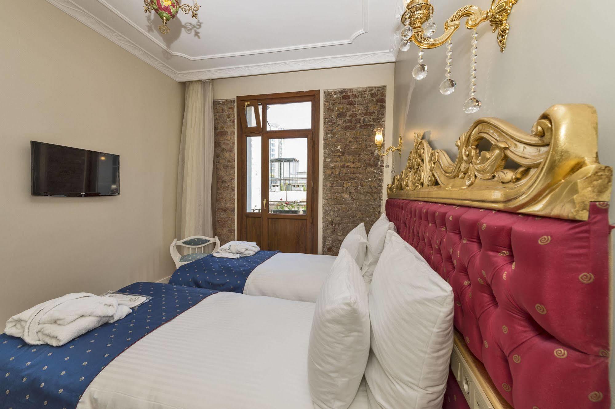 By Murat Crown Hotel Taksim Estambul Exterior foto